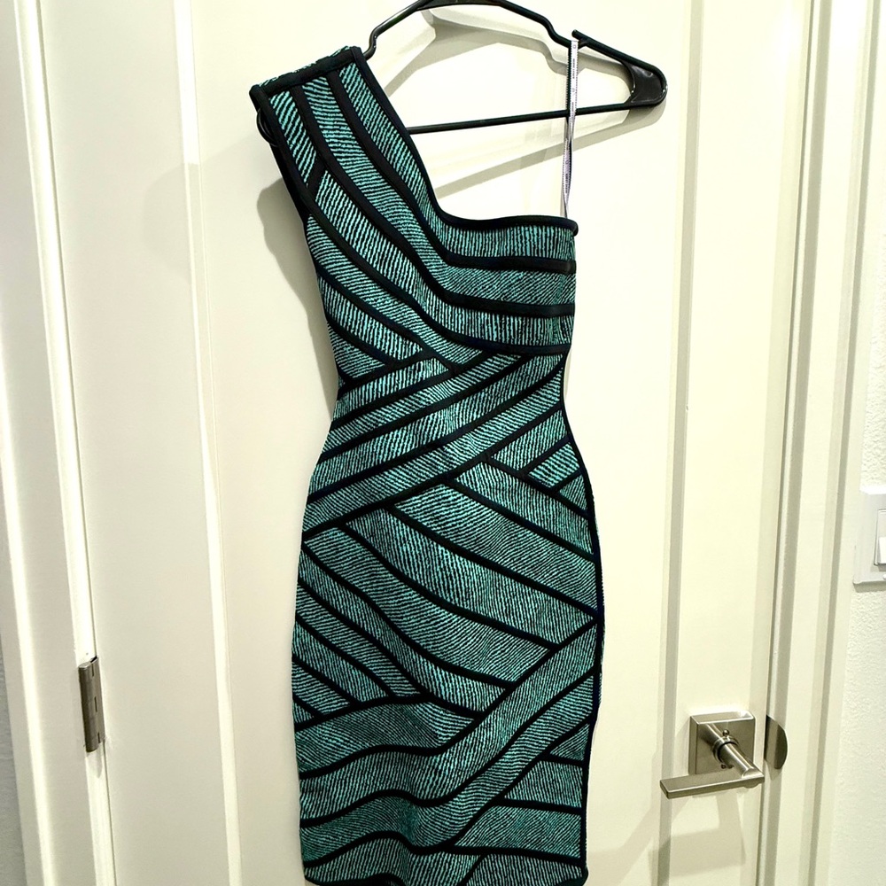 (NWT) Herve Leger Teal and Black One-Shoulder Dress
